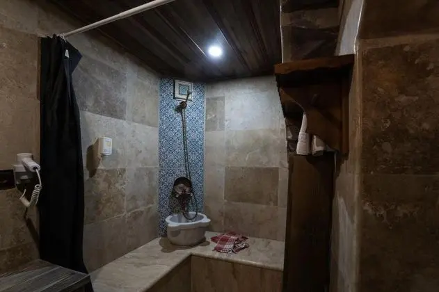 Mağara Oda, Manzarasız, Penceresiz