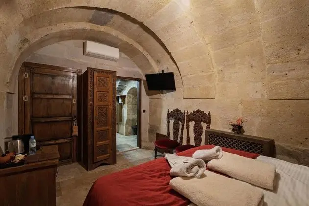 Mağara Oda, Manzarasız, Penceresiz