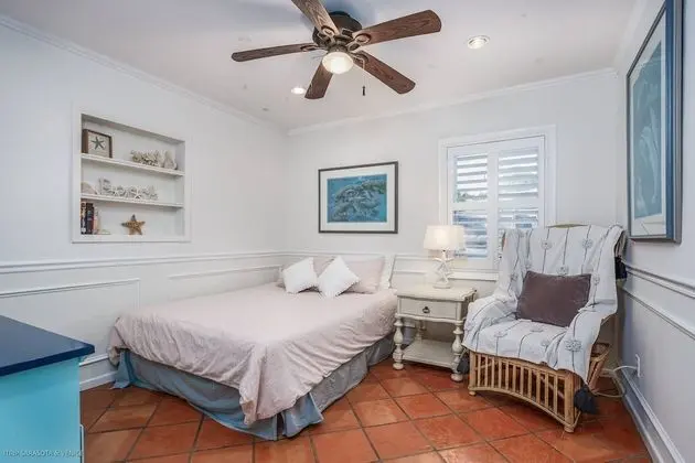 Ev (Wish Upon A Starfish Pool Home)
