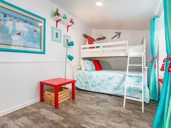 Ev, Birden Çok Yatak, Mutfak, Bahçe Manzaralı