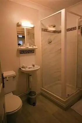 Standard Tek Büyük Yataklı Oda, Banyolu/Duşlu