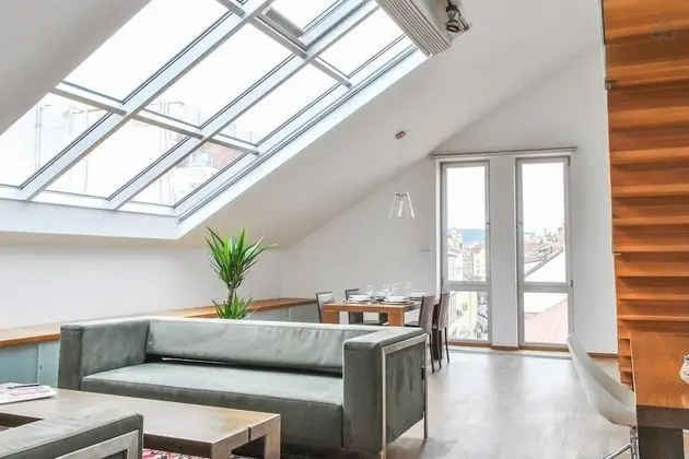 Deluxe Çatı Katı (Loft), 1 Yatak Odası, Balkon (Haštalská 23)