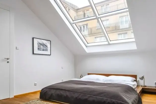 Deluxe Çatı Katı (Loft), 1 Yatak Odası, Balkon (Haštalská 23)
