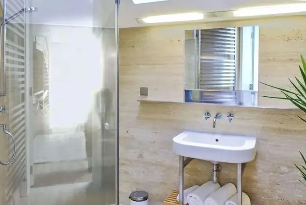 Deluxe Çatı Katı (Loft), 1 Yatak Odası, Balkon (Haštalská 23)