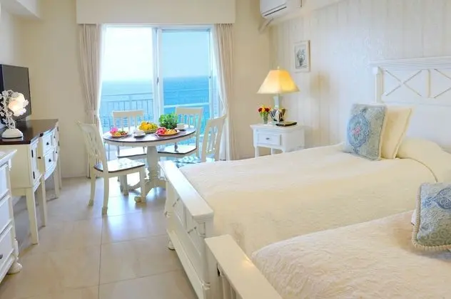 İki Ayrı Yataklı Oda, Sigara İçilmez, Okyanus Manzaralı (Corner, For 1-2 people, 33sqm)