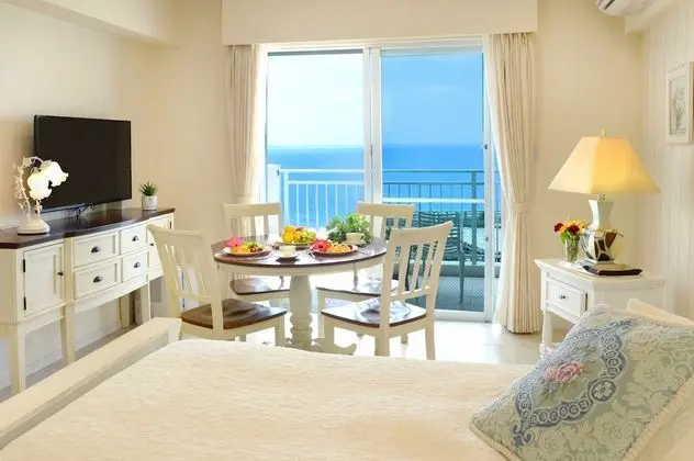İki Ayrı Yataklı Oda, Sigara İçilmez, Okyanus Manzaralı (Corner, For 1-2 people, 33sqm)