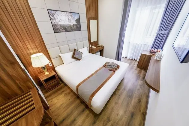 Luxury Tek Büyük Yataklı Oda