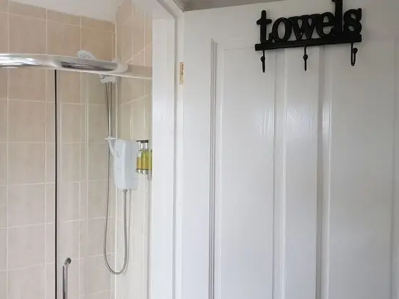 Standard Tek Büyük Yataklı Oda, Banyolu/Duşlu