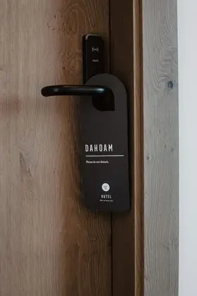 Business Dört Kişilik Oda