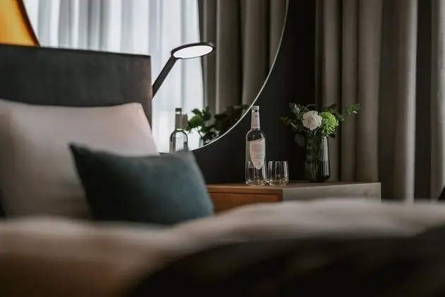 Business Dört Kişilik Oda