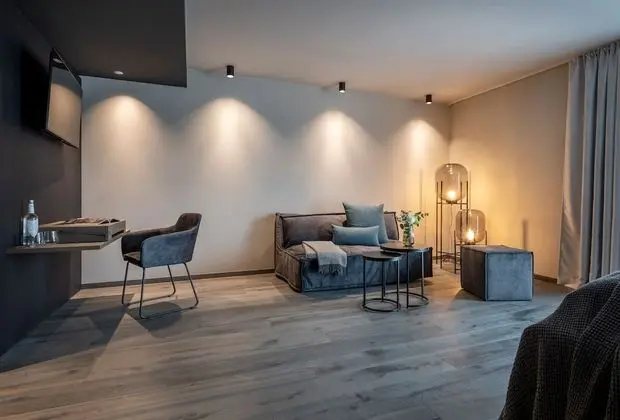 Business Dört Kişilik Oda