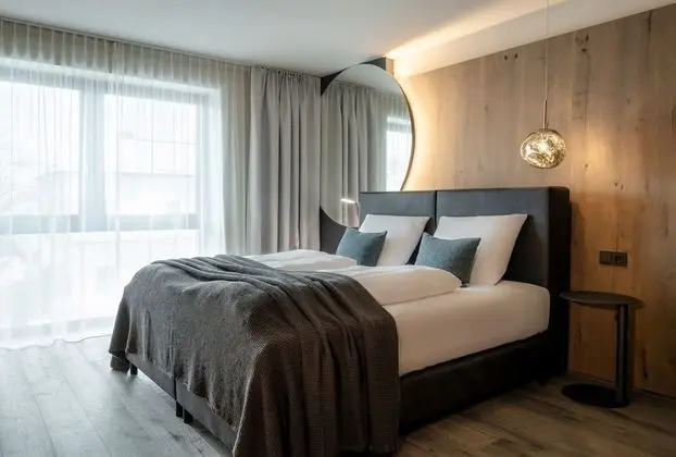 Business Dört Kişilik Oda