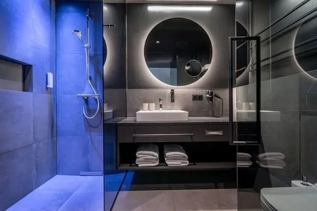 Business Dört Kişilik Oda