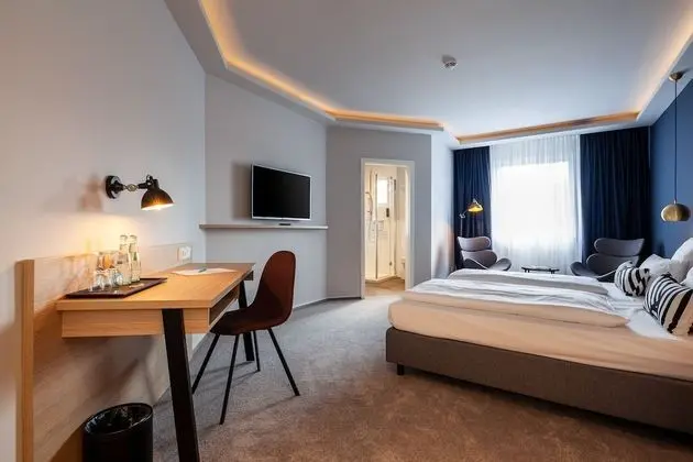 Comfort Tek Büyük Yataklı Oda