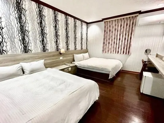 Standard Dört Kişilik Oda