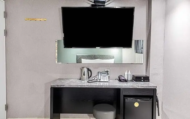 Mini Double Room