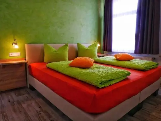 Comfort Tek Büyük Yataklı Oda