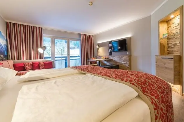 Süit, Balkon, Manzaralı (Kuschelnest)