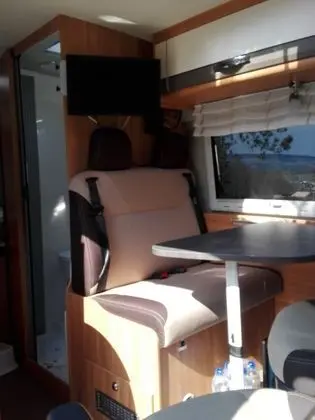 Karavan, Sigara İçilmez, Küçük Mutfak (Sunny)