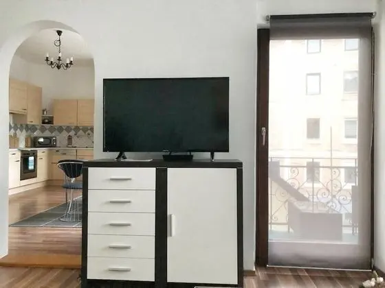 Apart Daire, 1 Yatak Odası, Göl Manzaralı