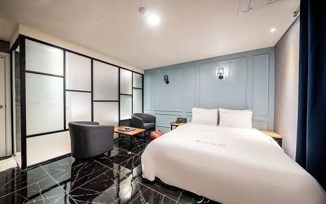 Oda (Premium (2 person Spa + Foot Massage))