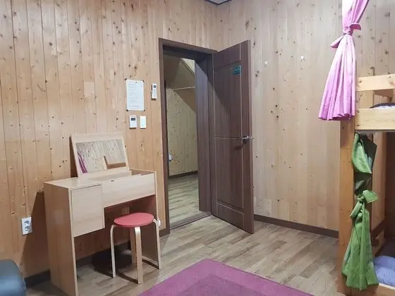 Ortak Ranzalı Oda, Sadece kadınlar için (Darak Movie theater Free-use 8pm)