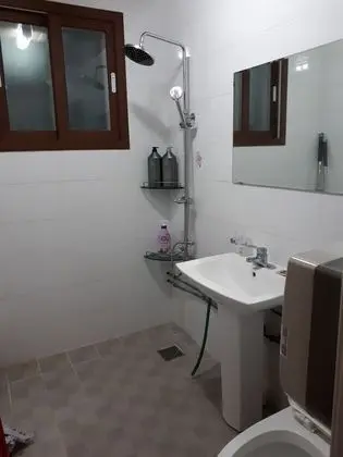Ortak Ranzalı Oda, Sadece kadınlar için (Darak Movie theater Free-use 8pm)