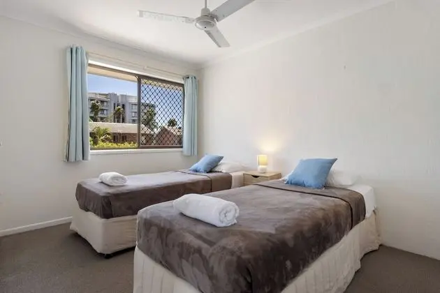 Standard Apart Daire, 2 Yatak Odası, Avlu Manzaralı