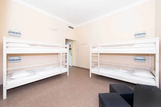 Bed in 4-Bed Mixed Dormitory Room