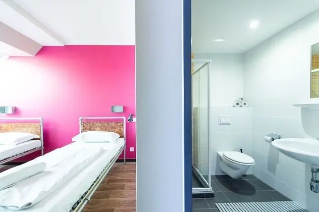 İki Ayrı Yataklı Oda, Özel Banyo