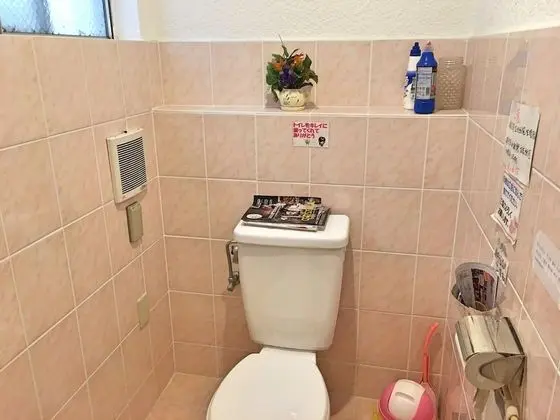 Standard Oda, Sadece kadınlar için, Ortak Banyo (   A   )