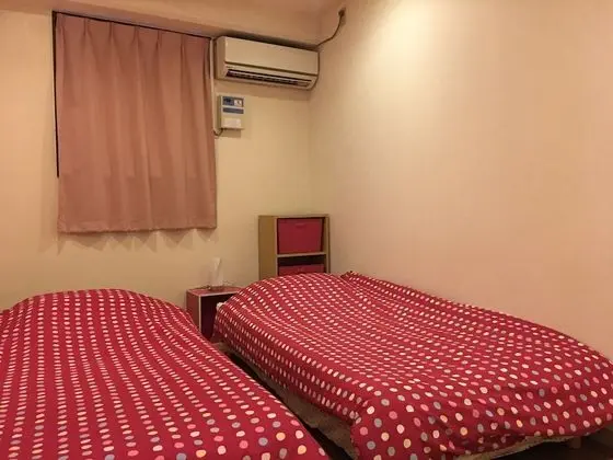 Standard Oda, Sadece kadınlar için, Sigara İçilmez, Ortak Banyo (   B   )