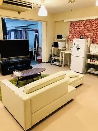 Ortak Ranzalı Oda, Sadece kadınlar için, Sigara İçilmez