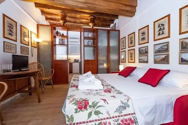 Stüdyo Süit, Şehir Manzaralı