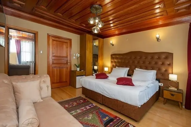 Traditional Double or Twin Room