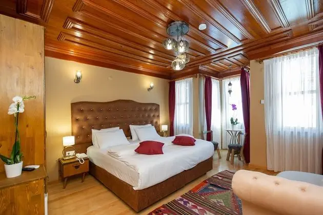 Traditional Double or Twin Room