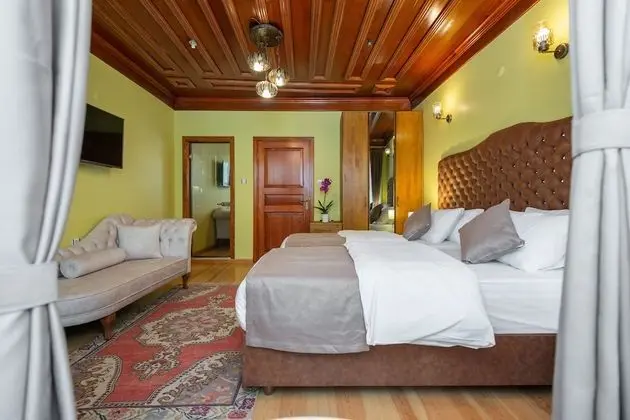 Traditional Double or Twin Room