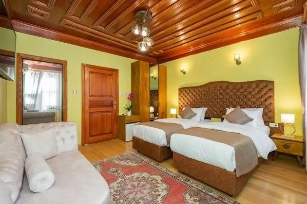 Traditional Double or Twin Room