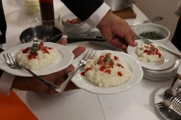 Villa, 5 Yatak Odası, Şömine