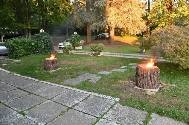 Villa, 5 Yatak Odası, Şömine