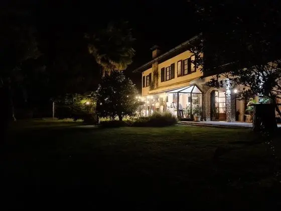 Villa, 5 Yatak Odası, Şömine