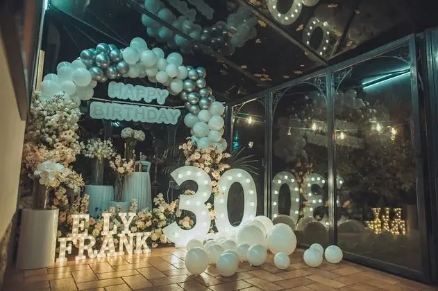 Villa, 5 Yatak Odası, Şömine