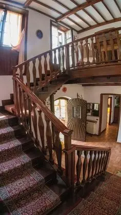 Villa, 5 Yatak Odası, Şömine