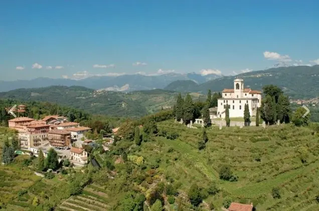 Villa, 5 Yatak Odası, Şömine