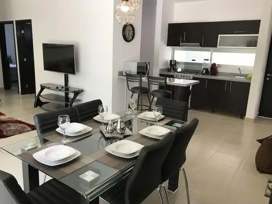 Apart Daire, 2 Yatak Odası, Balkon