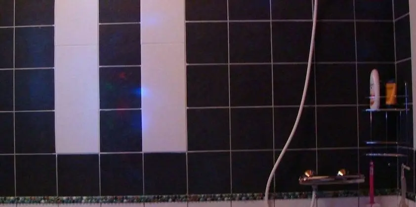 İki Ayrı Yataklı Oda, 2 Tek Kişilik Yatak, Ortak Banyo