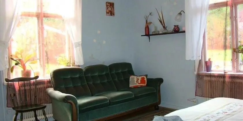Tek Büyük Yataklı Oda, Ortak Banyo