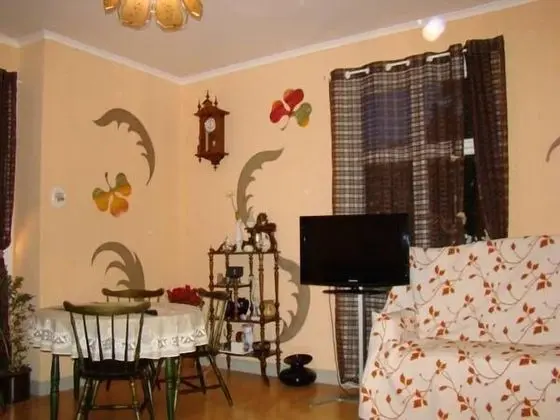 Üç Kişilik Oda, Ortak Banyo