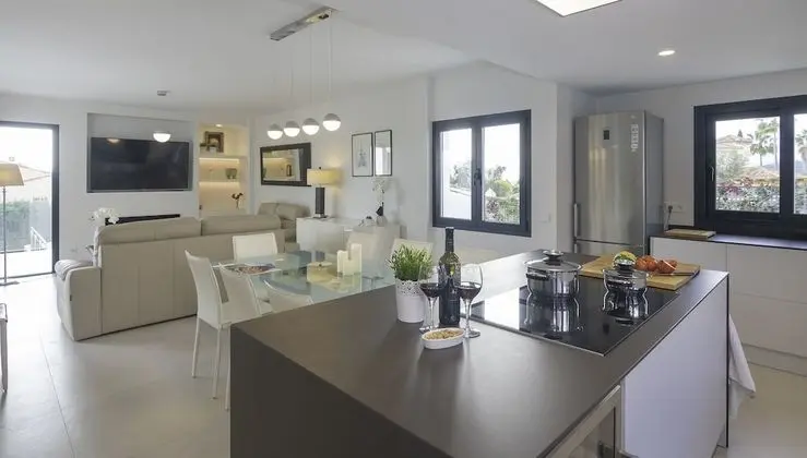 Villa, 5 Yatak Odası, Kişiye Özel Havuzlu