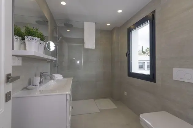 Villa, 5 Yatak Odası, Kişiye Özel Havuzlu